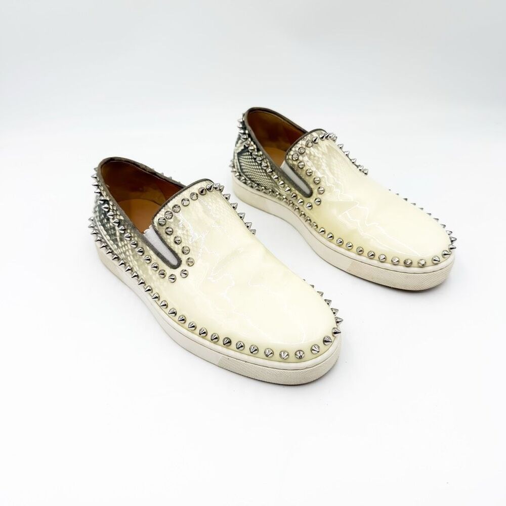 Christian Louboutin Pik Boat Sneakers Patent Leather Studded Flats EU 39 US 9